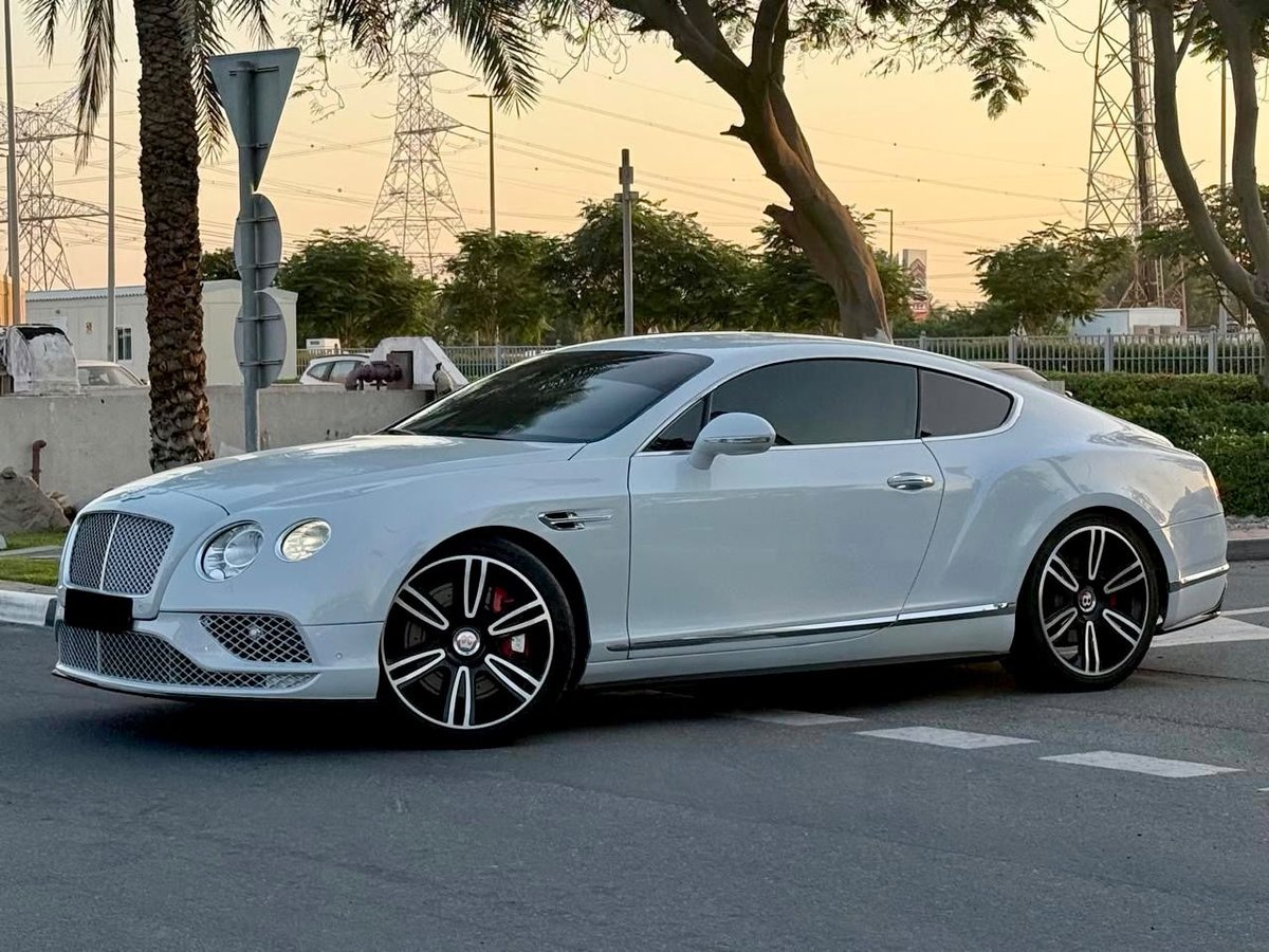Bentley side front